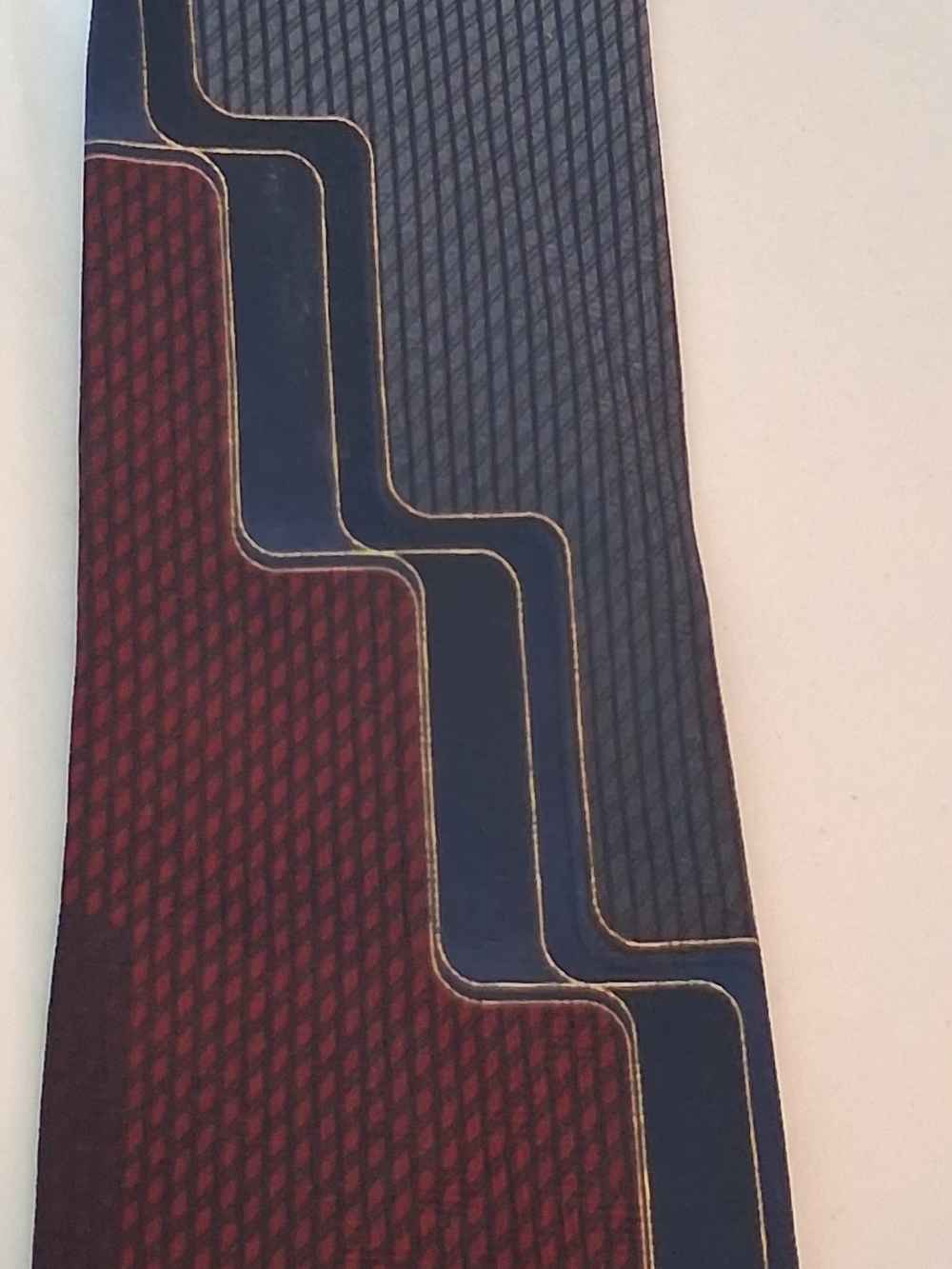 Towncraft Men's Geometric Polyester Tie Extra Long Black & Red